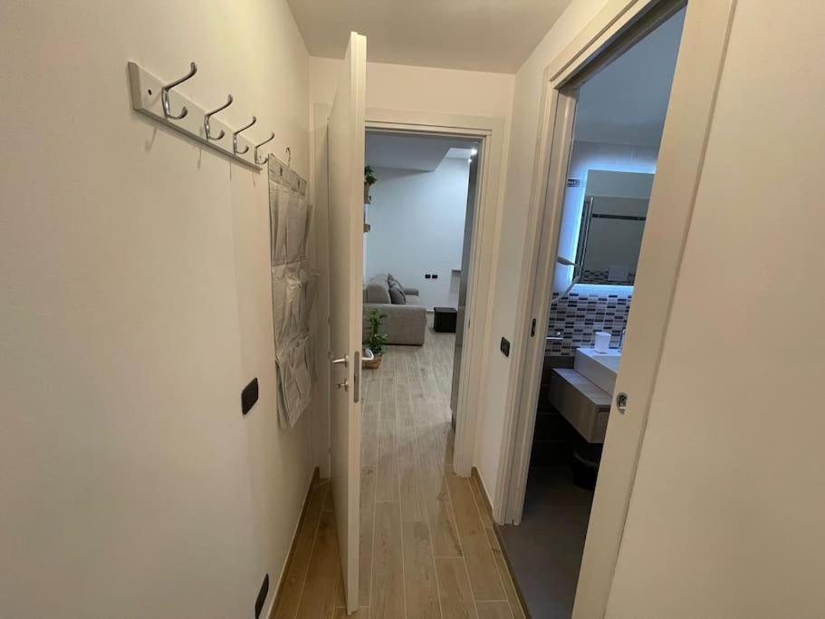 Nel Quartiere Bayres Suite Completamente Rinnovata ميلان المظهر الخارجي الصورة