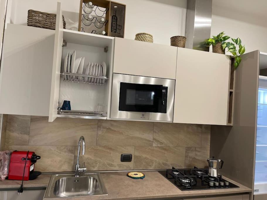Nel Quartiere Bayres Suite Completamente Rinnovata ميلان المظهر الخارجي الصورة
